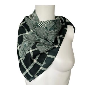 Vintage Liz Sinclair Square Scarf Green White Plaid Bow Print Lightweight